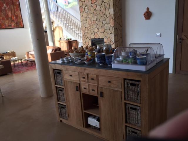 مبيت وإفطار مونكاراباشو Casa Mama Mia المظهر الخارجي الصورة